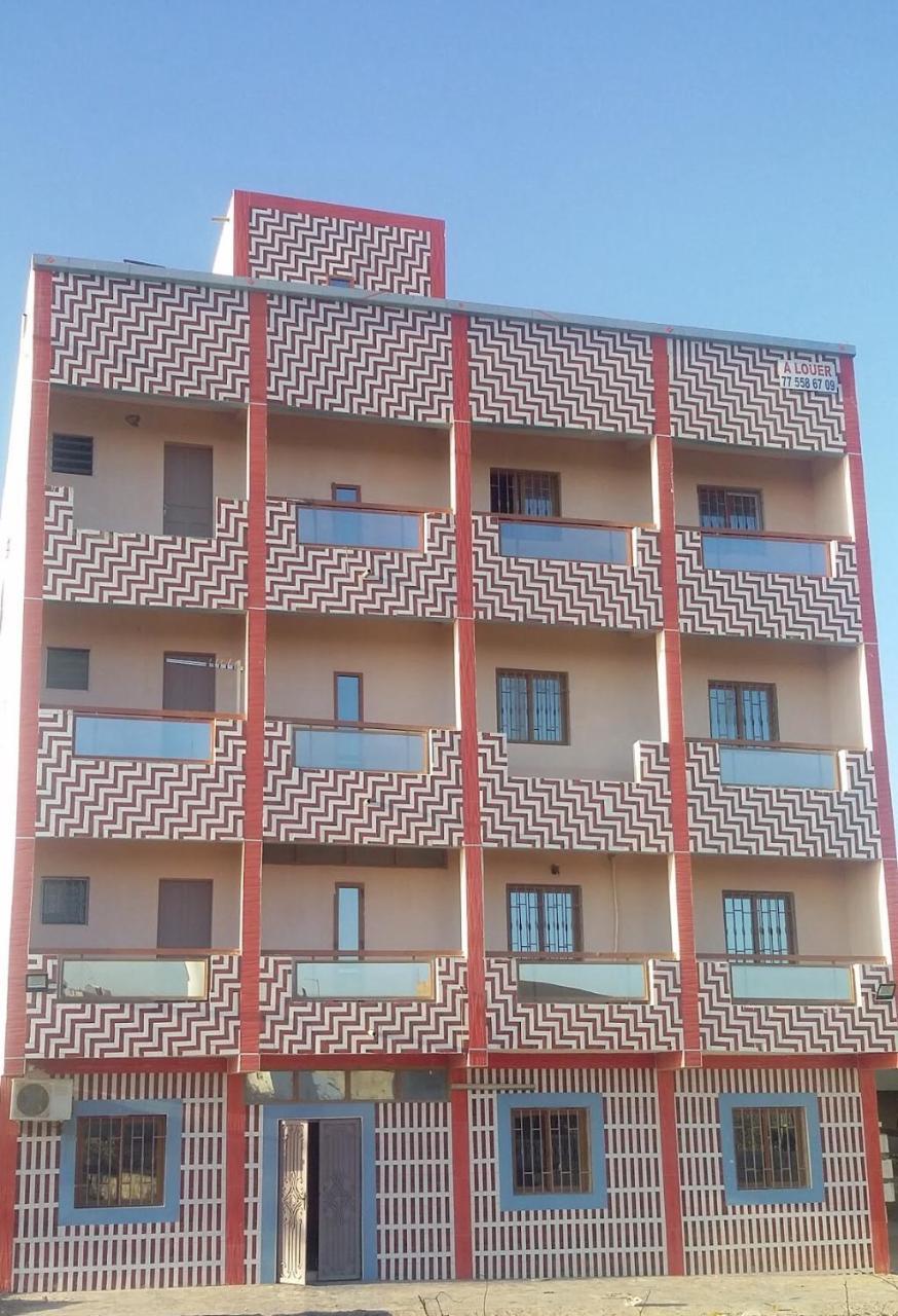 Apartament Chez Mimi Toubab Dialaw Zewnętrze zdjęcie