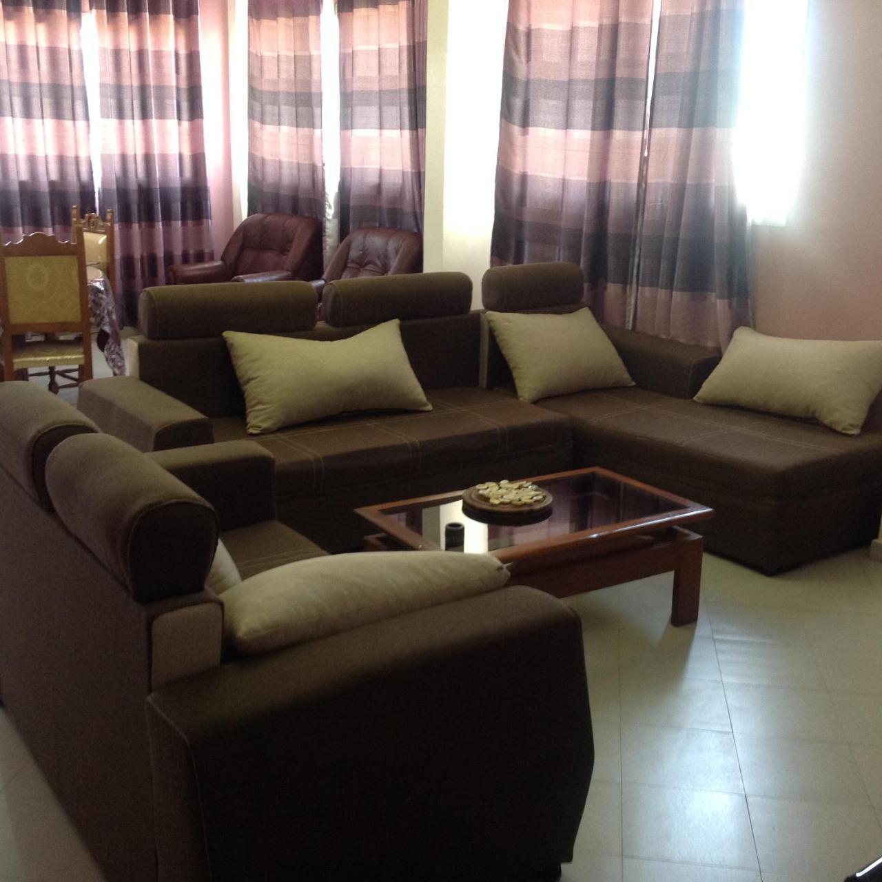 Apartament Chez Mimi Toubab Dialaw Zewnętrze zdjęcie