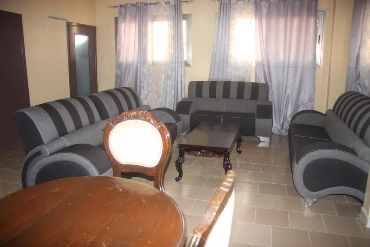 Apartament Chez Mimi Toubab Dialaw Zewnętrze zdjęcie
