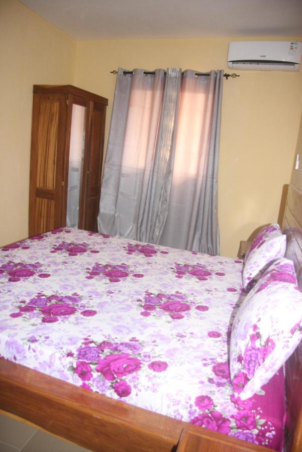 Apartament Chez Mimi Toubab Dialaw Zewnętrze zdjęcie